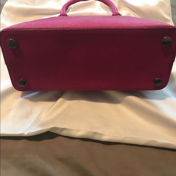 Michael Kors Pink bag - Picture 3 of 4